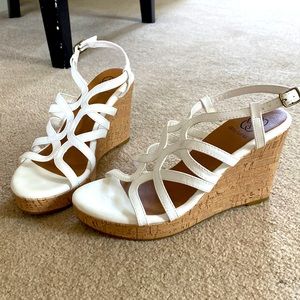 White wedges